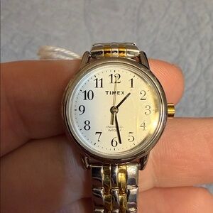 Timex Women’s watch. Metals are Stainless Steel and Brass.   
⚠️ BRAND NEW ⚠️